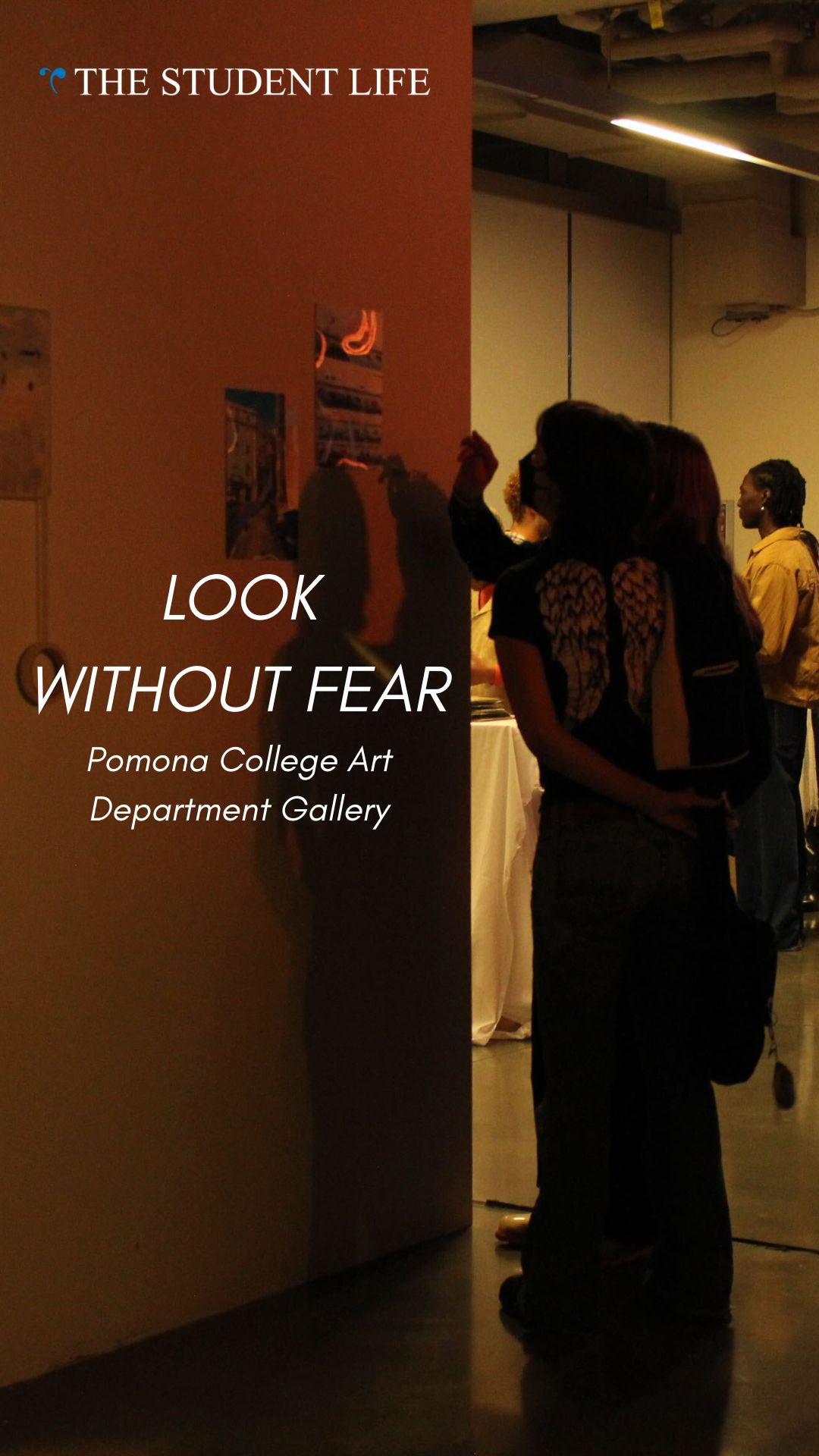 Pomona College Art Department’s “Look Without Fear” exhibition was on view February 6th, featuring work by 17 artists from the 5Cs that highlight the art of noticing. Curated by Josh Allard PO ‘27 and Frankie J. Maestas PO ‘27, Look Without Fear invites students to a new way of approaching our surroundings through art.

This video shows behind-the-scenes footage of the exhibition, in which Yuhang Xie PO’27 highlights the various works by these artists, noting the stillness that surrounds them and the community that comes together to celebrate these 5C artists.

Filmed and edited by Yuhang Xie.
