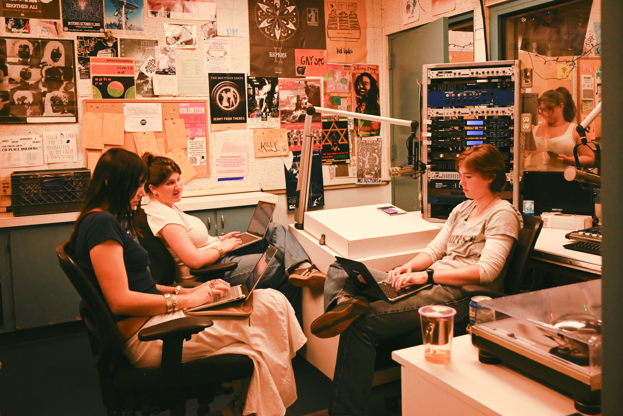 KSPC celebrates 70th anniversary of FM radio and 25th anniversary of online broadcasting