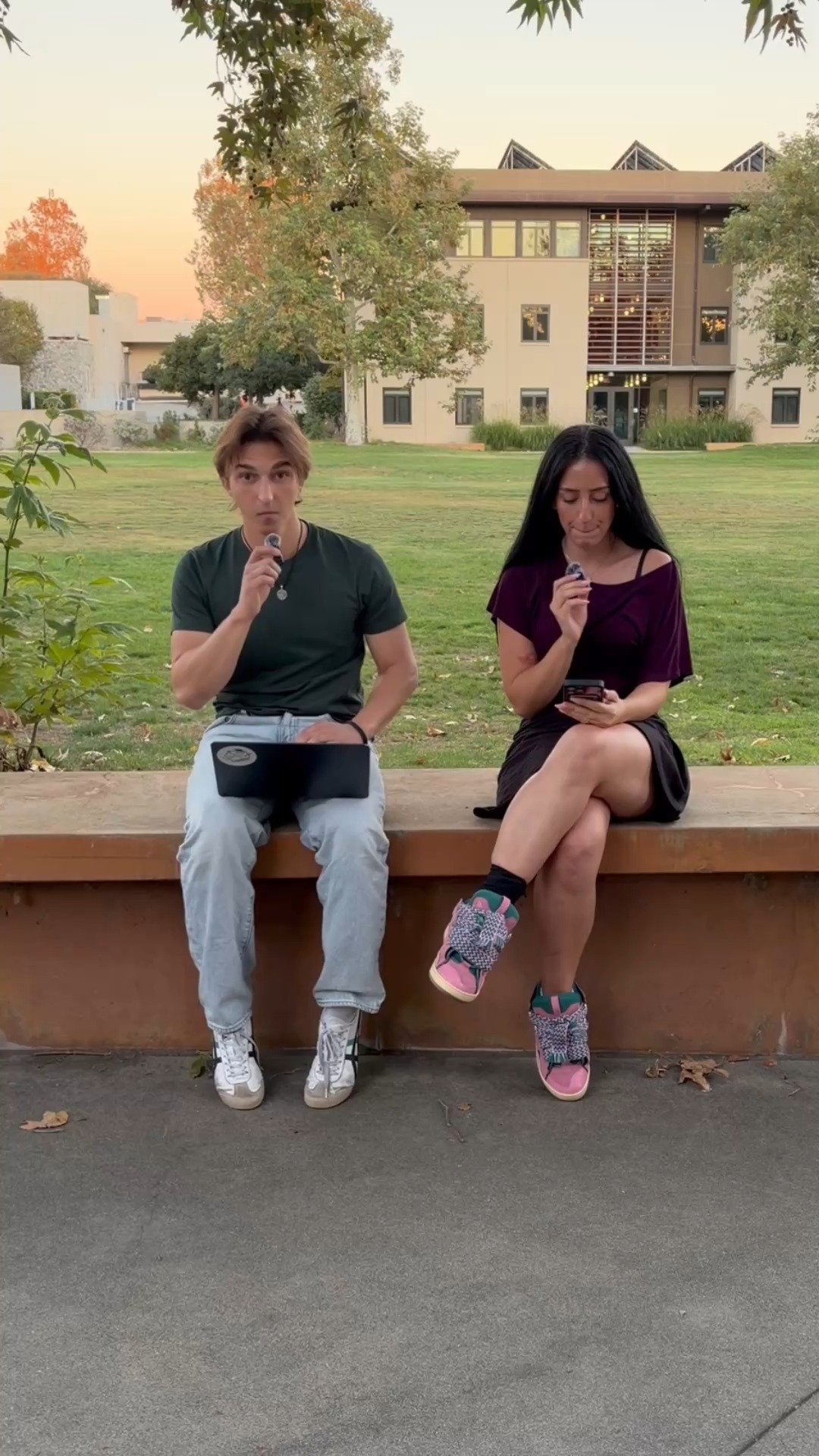 TSL’s semester so far, in two minutes. 📰

Catch up with Otto Fritton PZ ’27, Social Media Manager, and Bianca Mirica PO ’29, News Associate, on the biggest stories across the 5Cs.

Read more at the link in our bio.